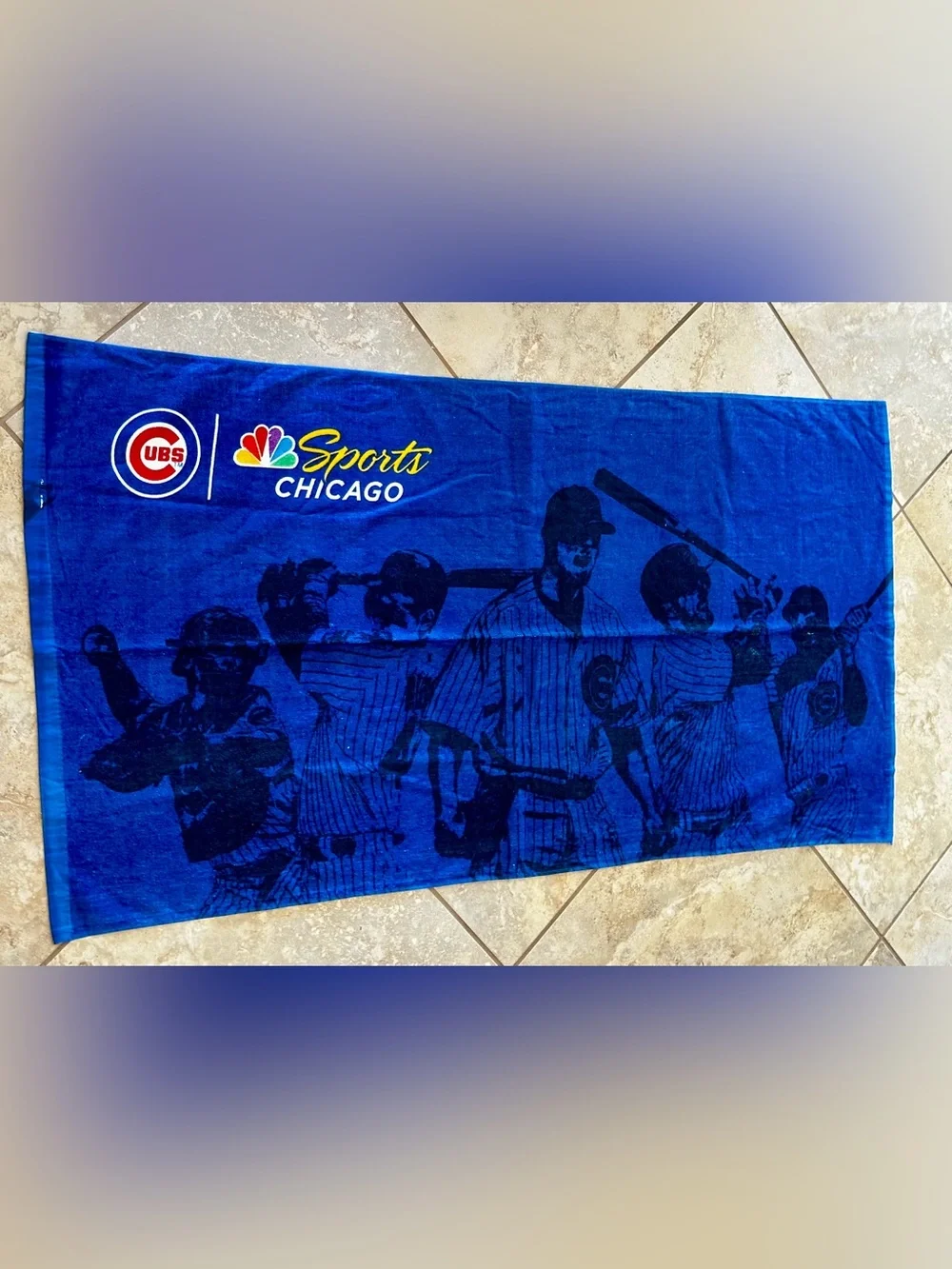 Chicago Cubs Beach Towels Set of 2 Clean and unused. Slightly different sizes.